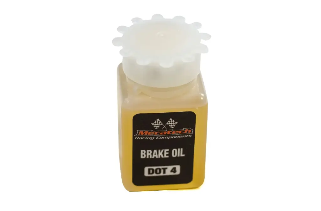 Bottle Dot4 Oil